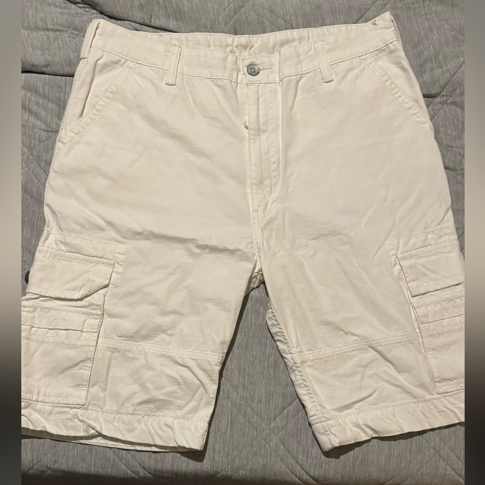Levi’s white cargo shorts